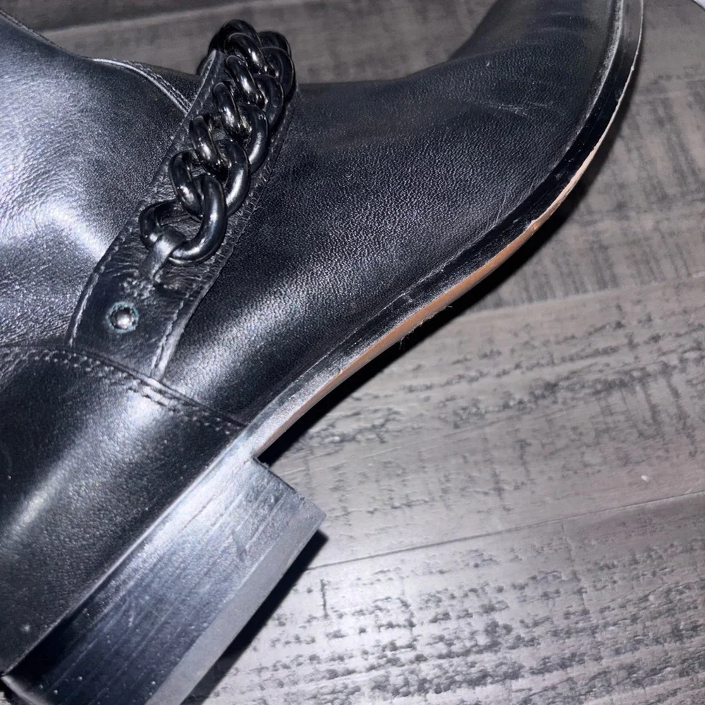 COACH ADELLA CALF LEATHER CHAIN WOMENS FLAT ANKLE BOOT SHOES sZ 7​ - Picture 11 of 11